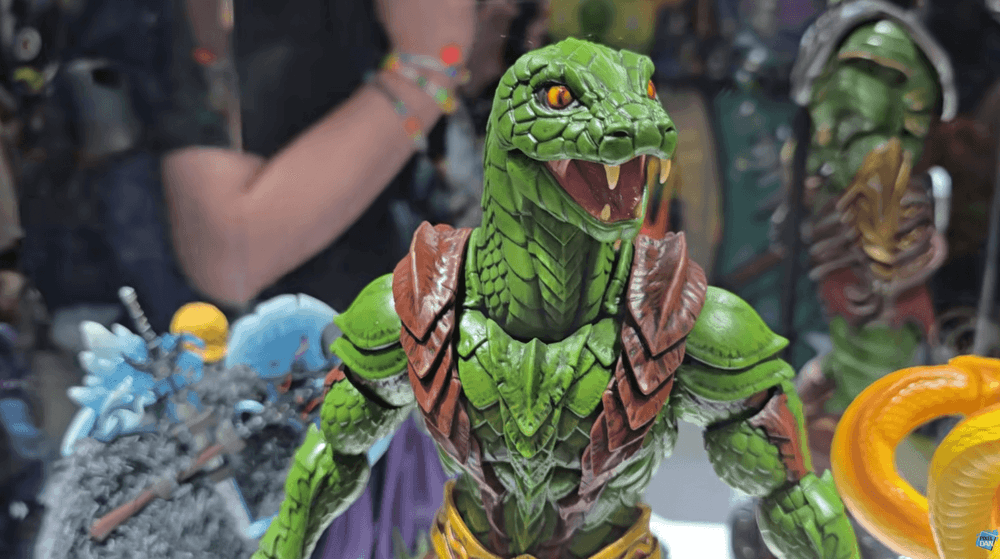 Kobra Khan