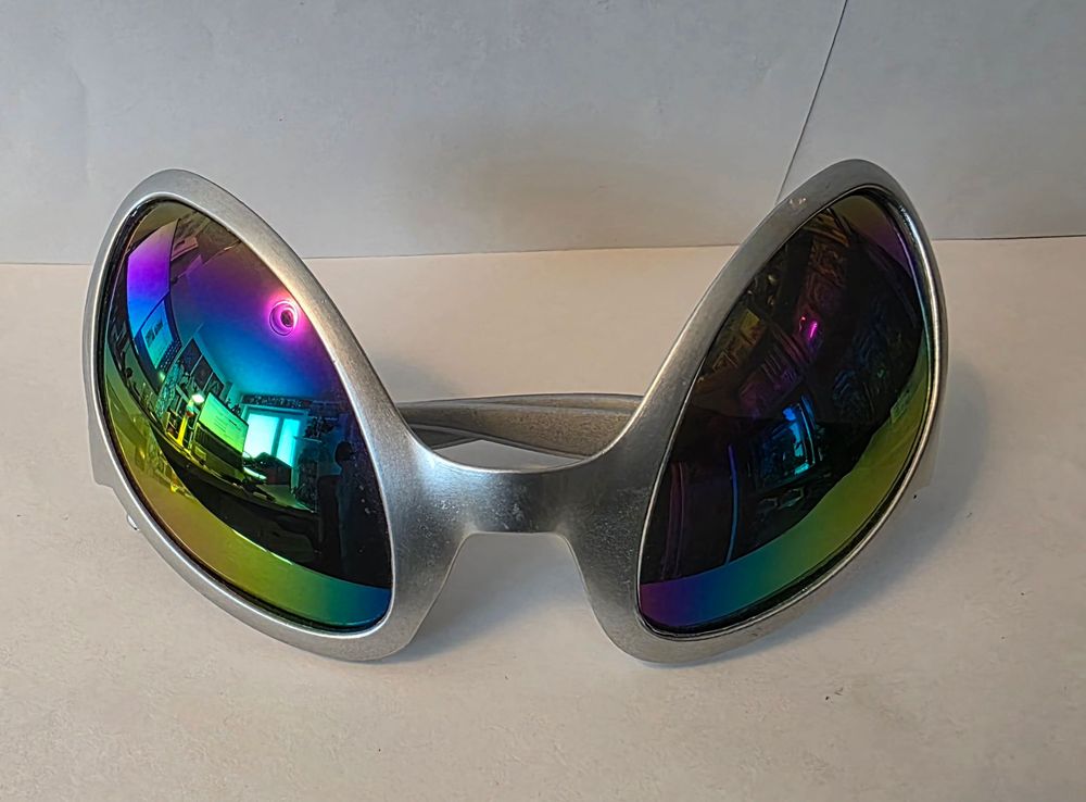 Los Amigos 5 -Princess of Power Sunglasses	