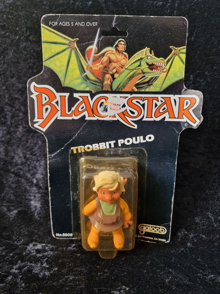 Trobbit Poulo