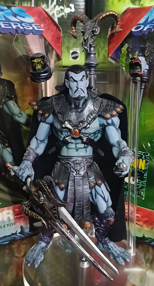 Smythstoys Germany (vorne)