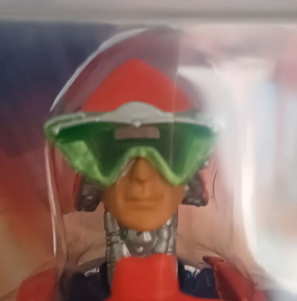 Mekaneck (grüne Brille Detail)
