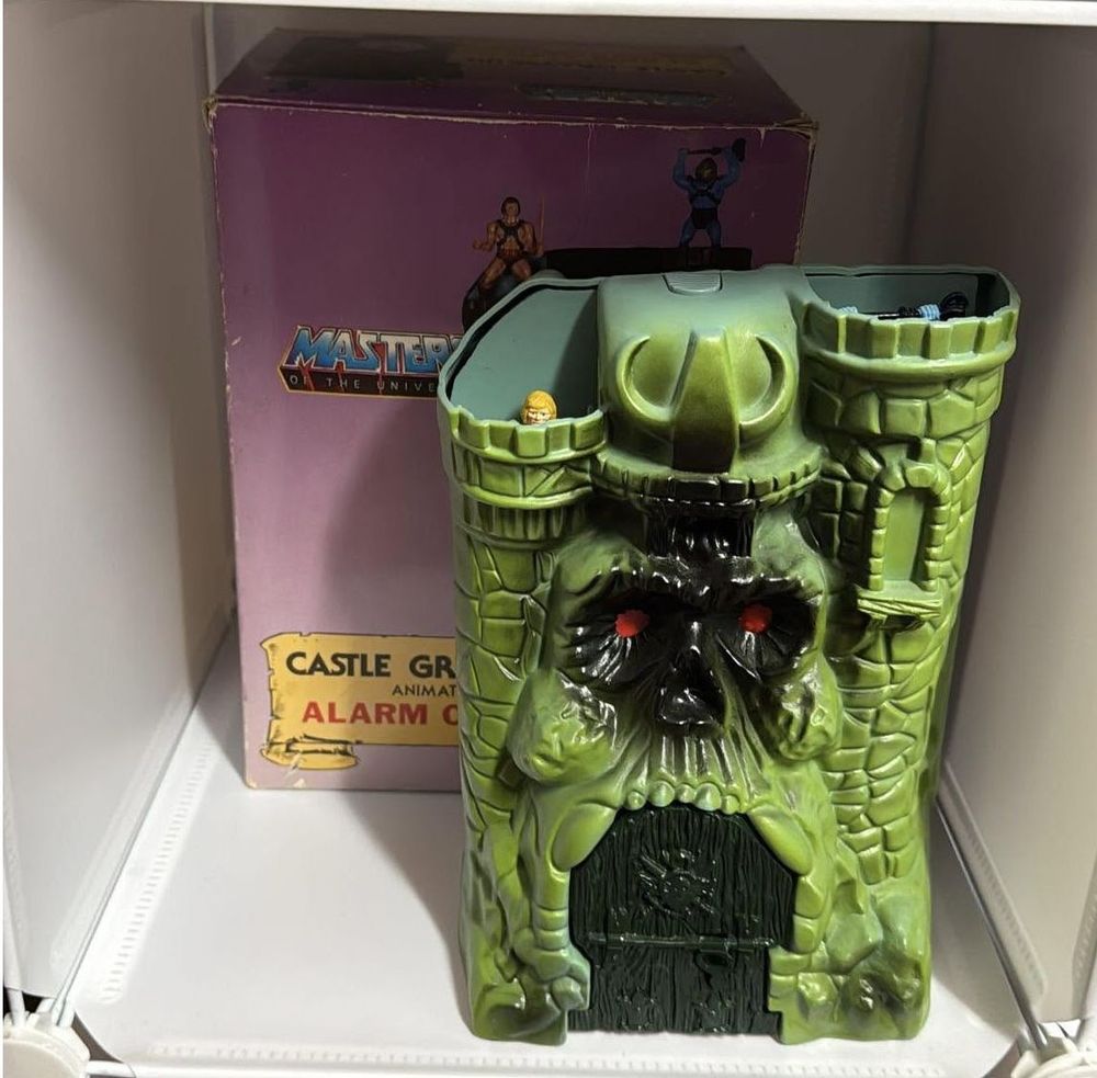 Grayskull Wecker