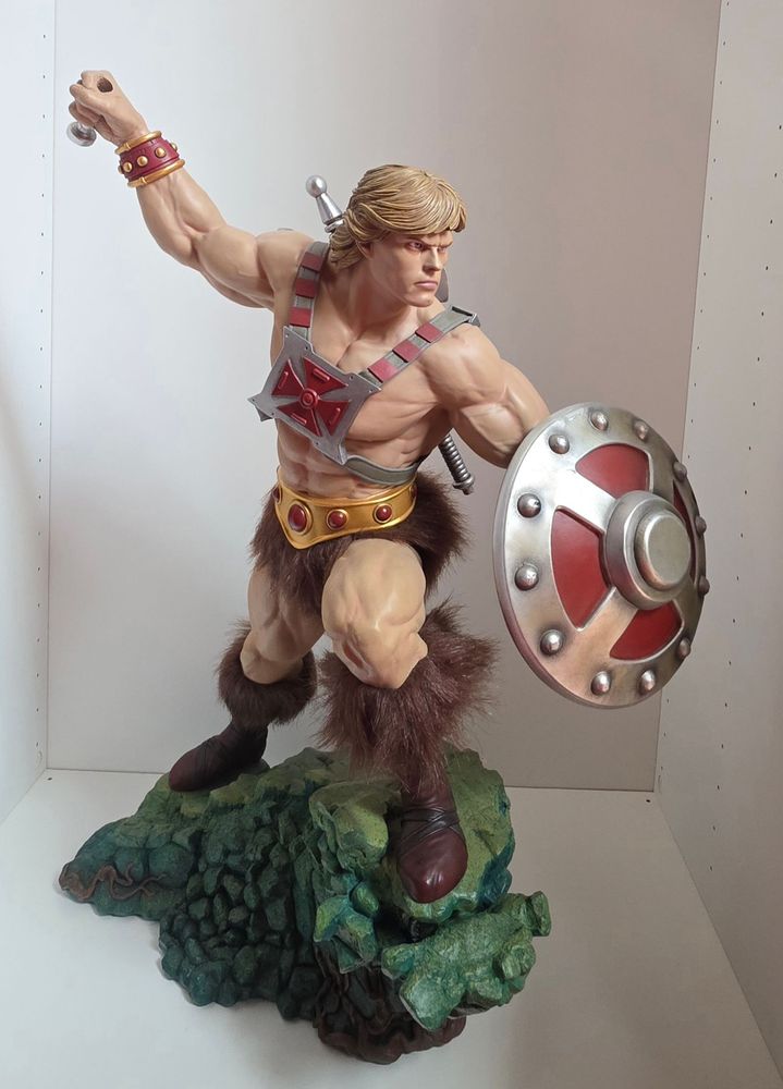 He-Man Statue 1:4