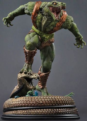 Kobra Khan